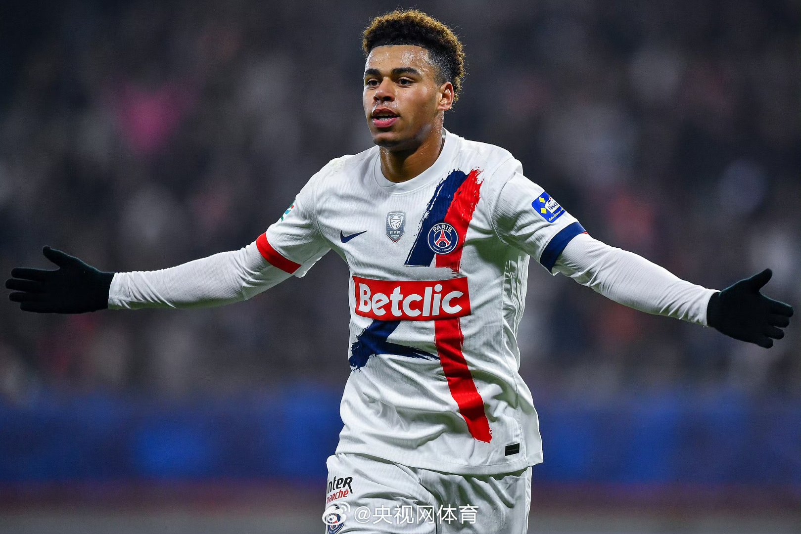 九游体育app-尤文图斯vs埃因霍温赛事分析