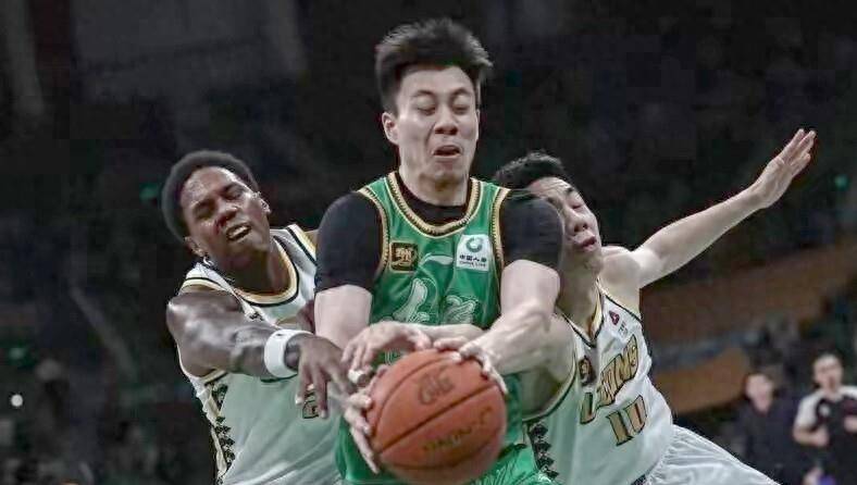 9体育-NBA季后赛倒计时，辽宁本钢今晨调整名单，细节引发关注，震撼外界，赛季目标并未改变的简单介绍