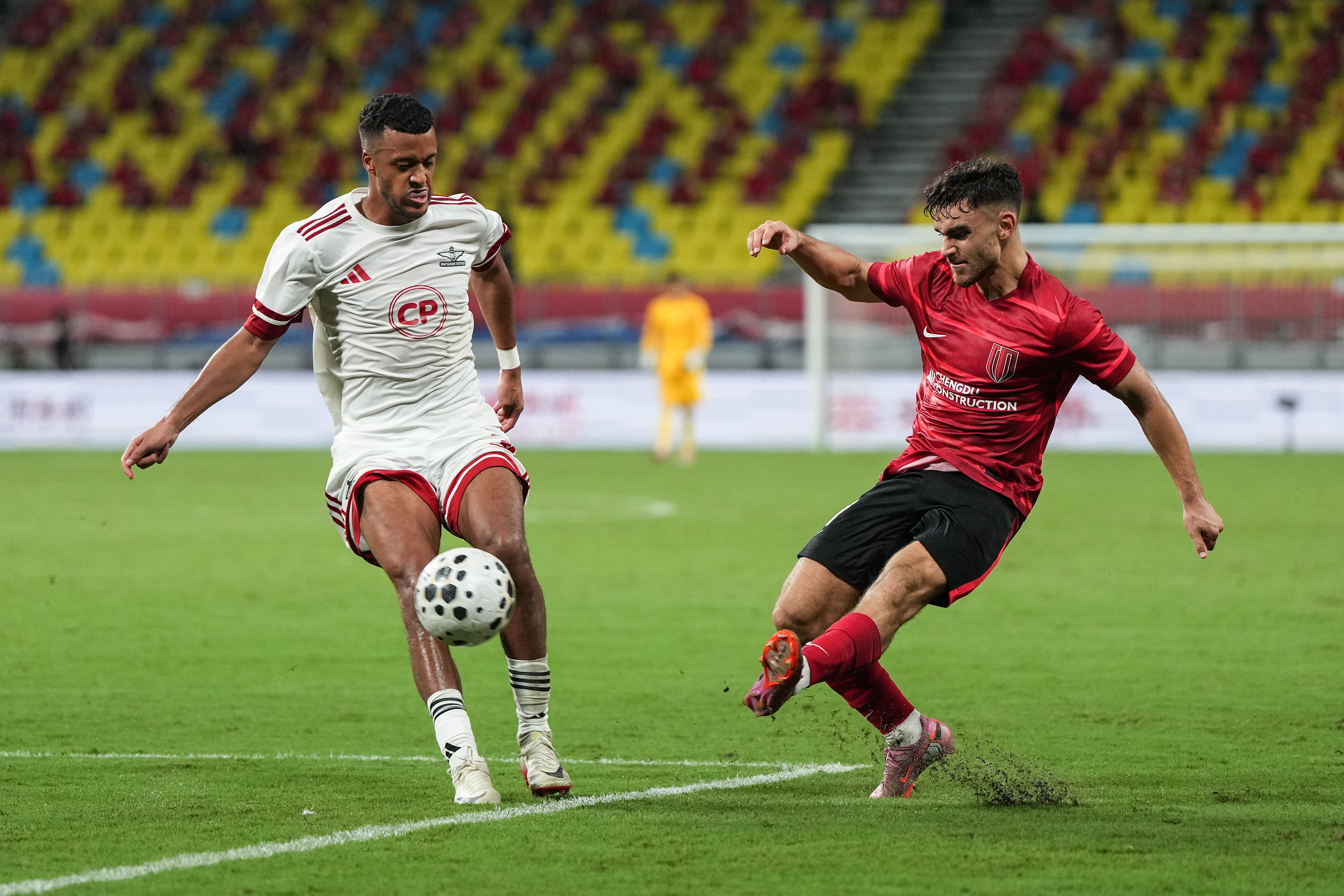 九游体育app-足总杯赛程吃紧，曼城赛前战术微调，信心回归，年轻球员得到机会的简单介绍